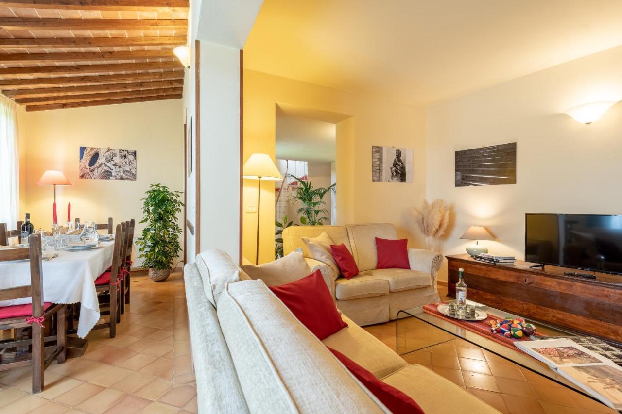 Villa Il Borghetto Сиена Экстерьер фото